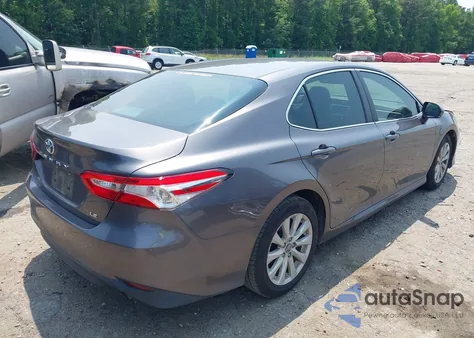 2018 Toyota Camry Le from USA, damaged, VIN 4T1B11HK2JU112256